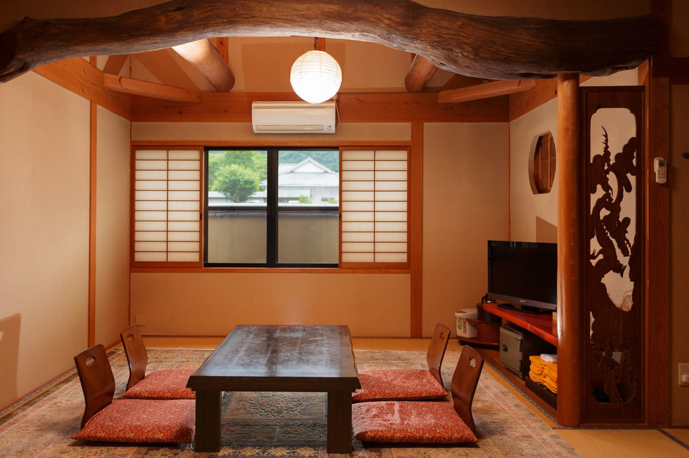 Yufuin Ryokan Nogiku Dış mekan fotoğraf